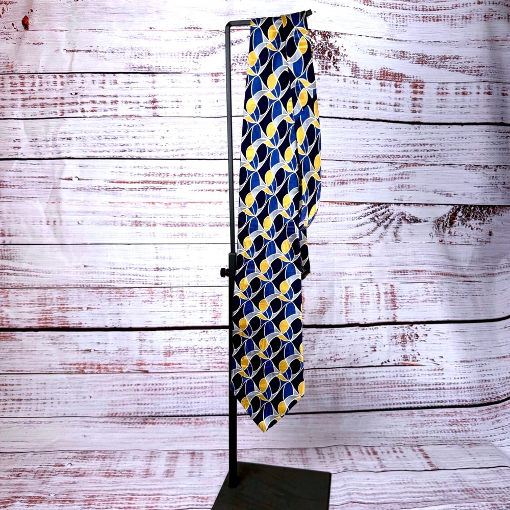 Oscar de la Renta Mens Silk Tie Navy Blue Gold Geometric Abstract Wide‎ Necktie